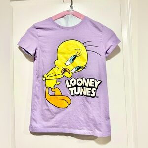 Girls retro Tweetie Bird short sleeve T-shirt. Never worn. Glitter detail. 8/10